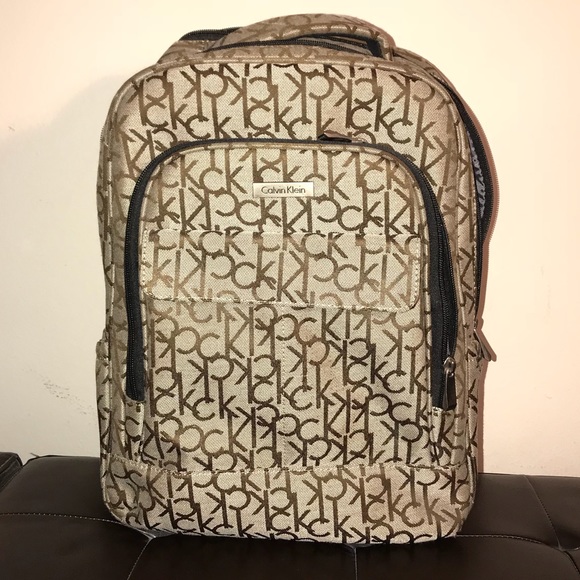 Calvin Klein Handbags - Calvin Klein Backpack 🎒
